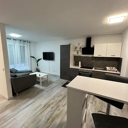 Deniz'S Serviced Apartment. Niederaula Exterior foto