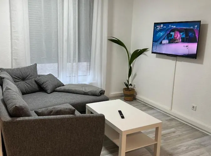 Deniz\'S Serviced Apartment.