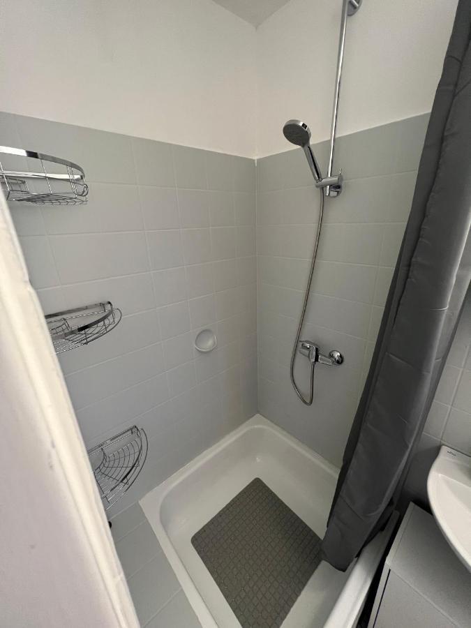 Deniz's Serviced Apartment. Apartment